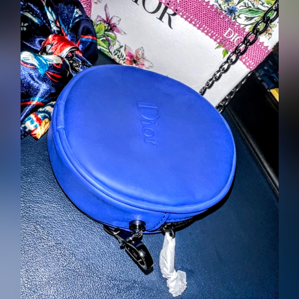 Authentic Dior Royal Blue Cosmetic Pouch Converted Crossbody with Gift Box NWOT - Picture 7 of 8